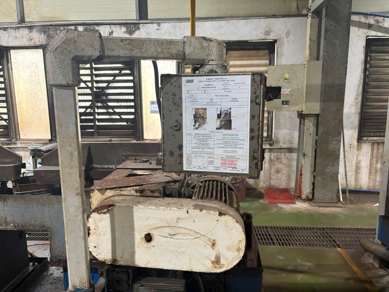Inclined surface grinder.jpg